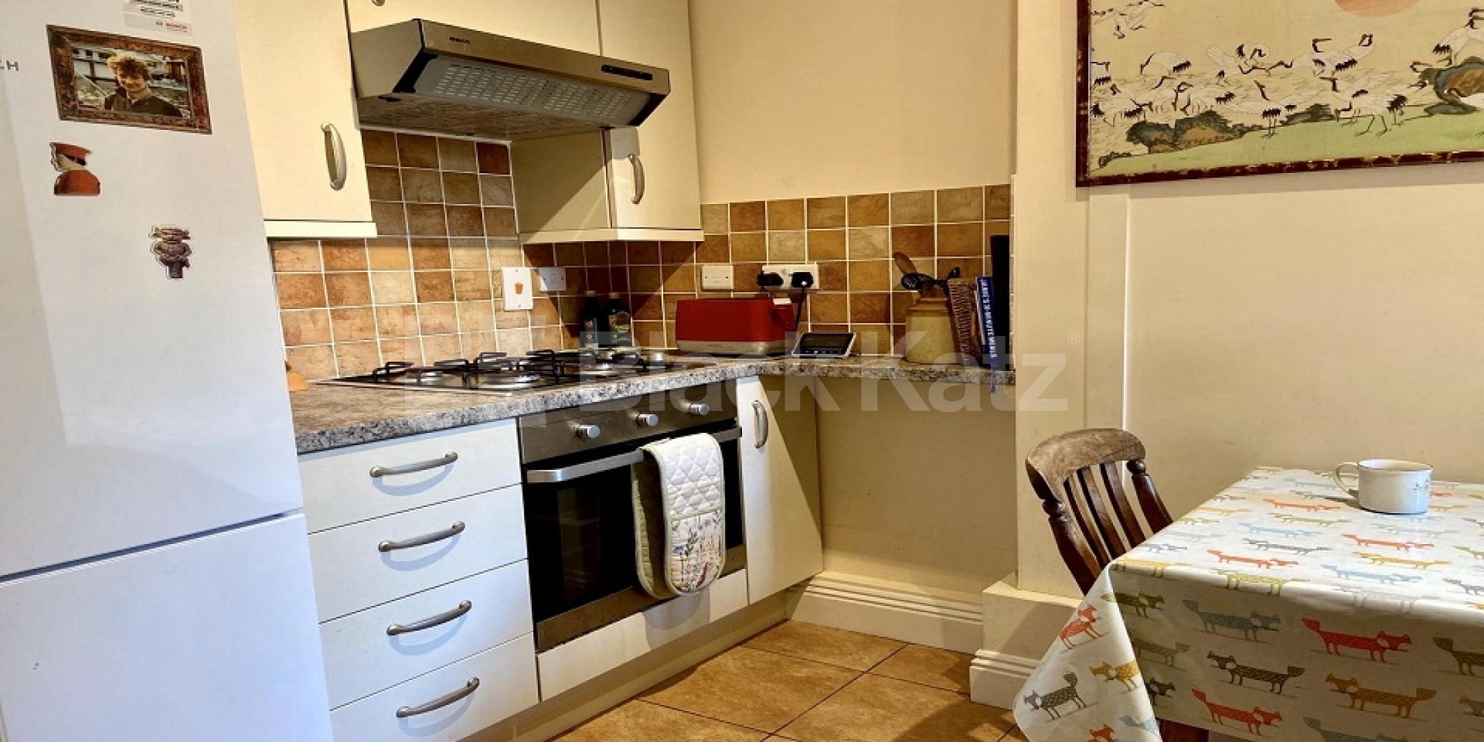 			New instruction , 1 Bedroom, 1 bath, 1 reception Apartment			 Fitzalan Street, Lambeth North/Kennington